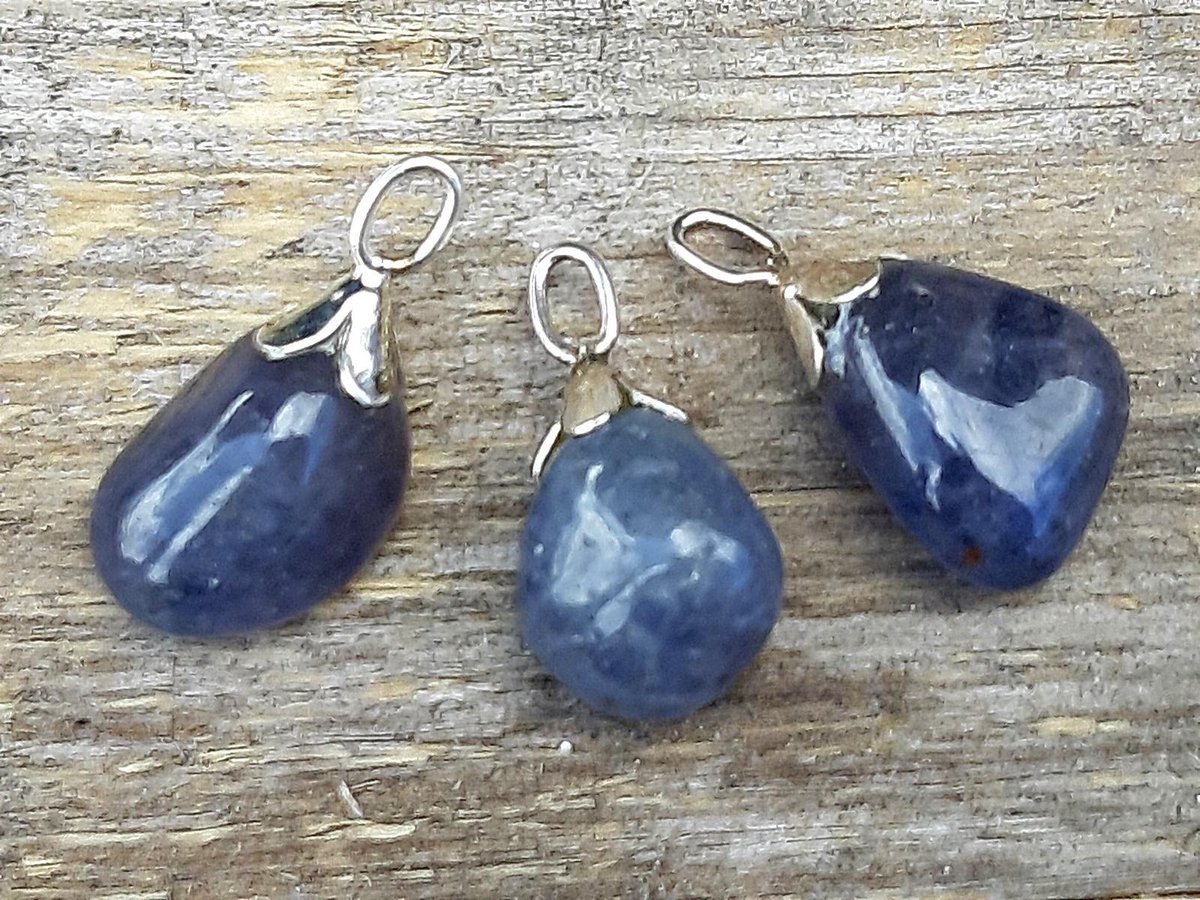 Edelsteen Ioliet (Watersaffier) hanger